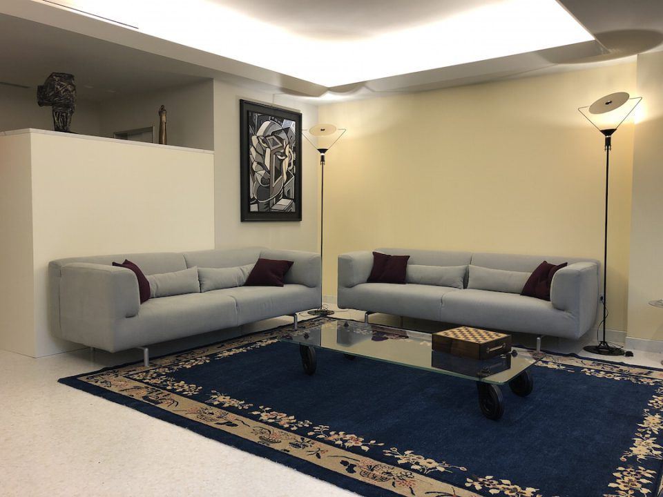 mat cassina sofa restoration by Scandaletti