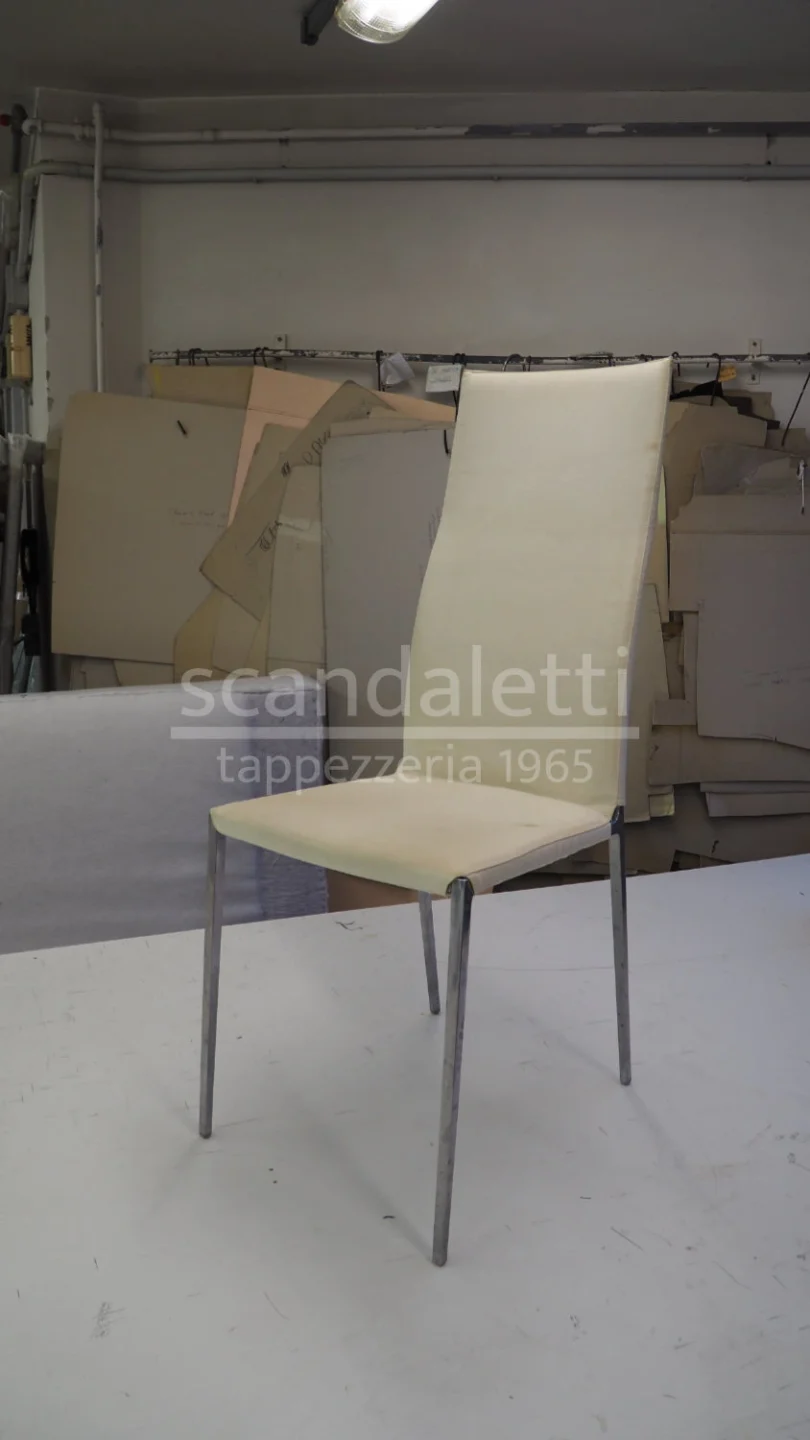 Restauro Modernariato restauro lia zanotta schiena alta